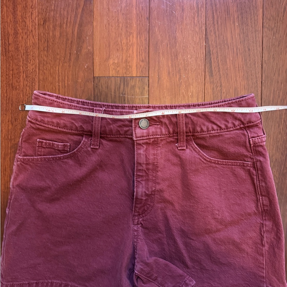 Universal Thread Women's Rust-Colored Button-Fly Jean Shorts - Picture 5 of 7